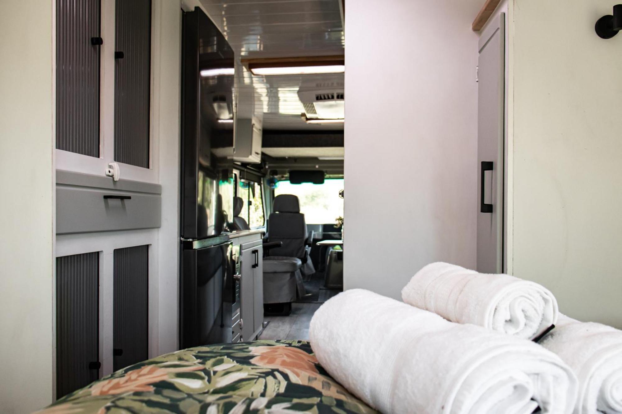 Tranquility Farmstays วินเทอร์ตัน ภายนอก รูปภาพ
